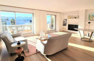 EX.CO Cannes HQ interior